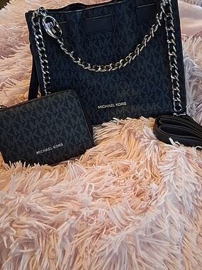 Michael Kors Black Signature Chain-Handle Shoulder Bag with Wallet